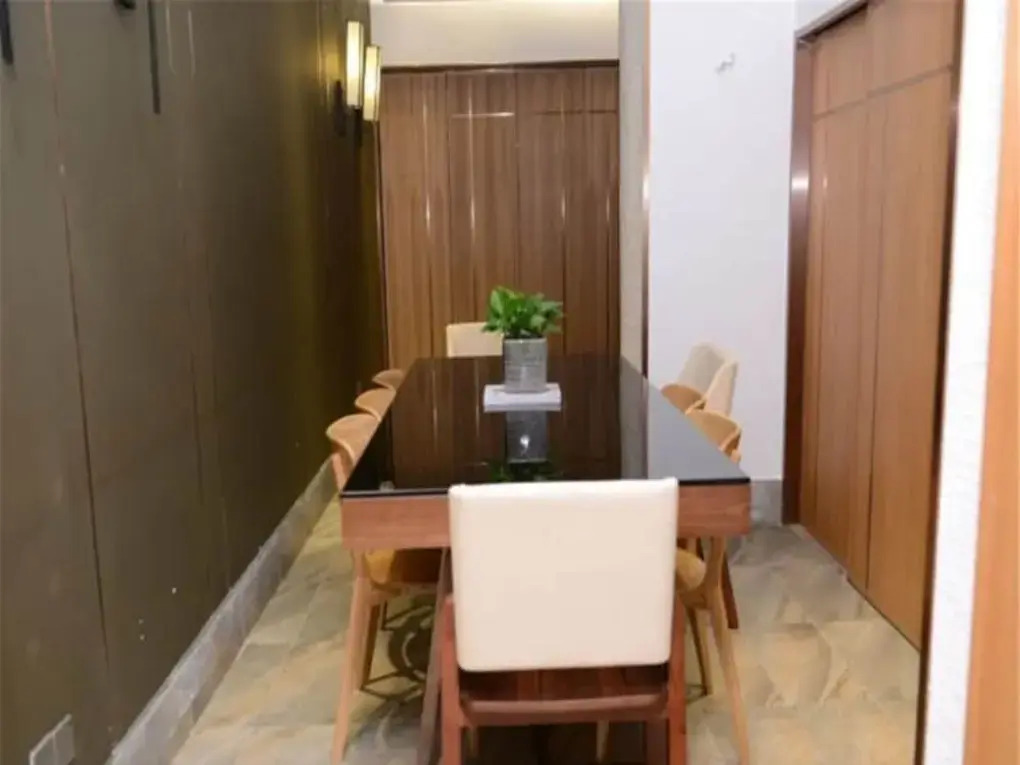 Shenzhen Port Apartment