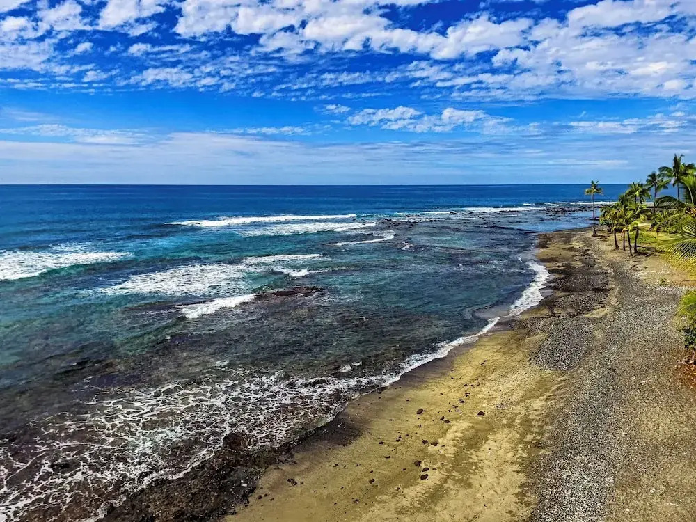 Steps From Lanai to Beach - AC & Wifi - Affordable- Vrkcv