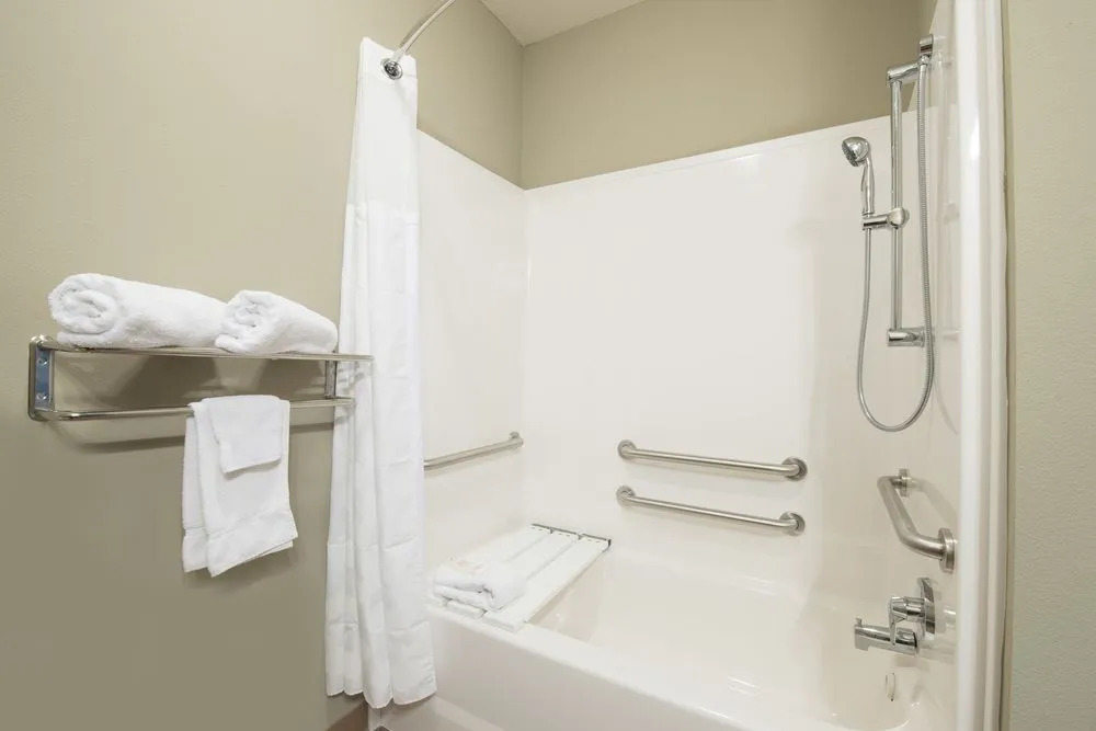 Ramada Williston