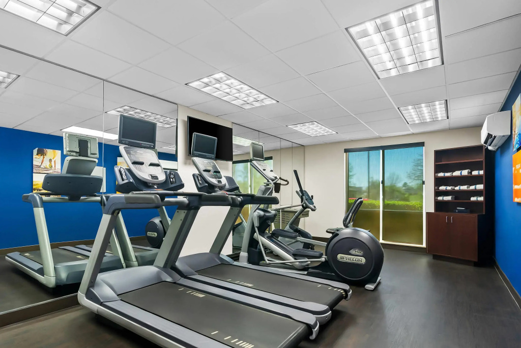 Comfort Suites Bentonville - Rogers