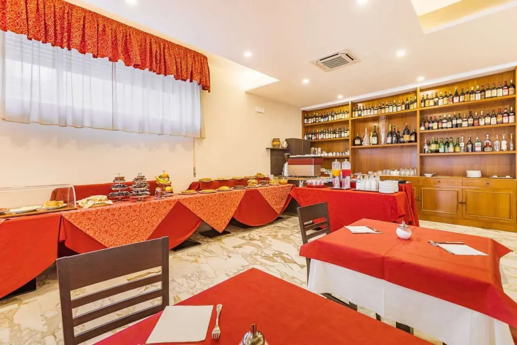 Hotel Reali