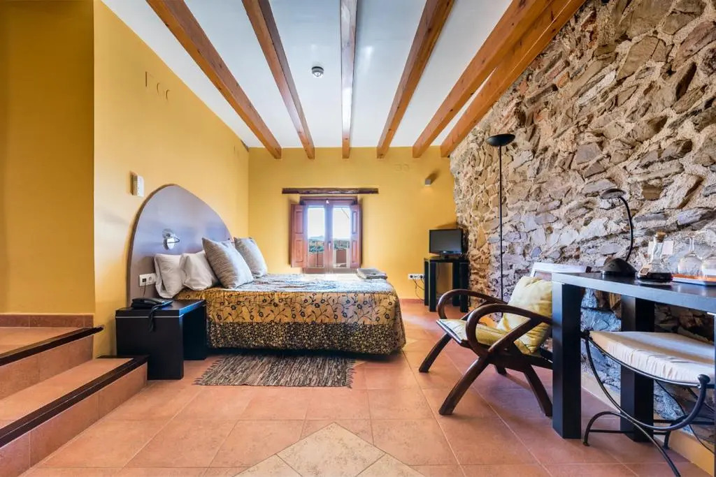 Hotel Cal Llop