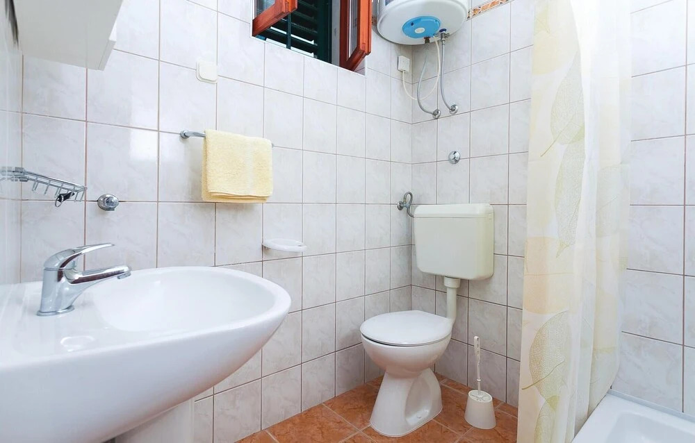 Amazing Home in Poplat With Wifi and 2 Bedrooms
