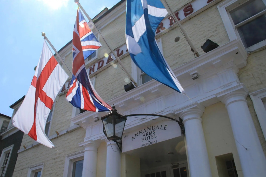 Annandale Arms Hotel