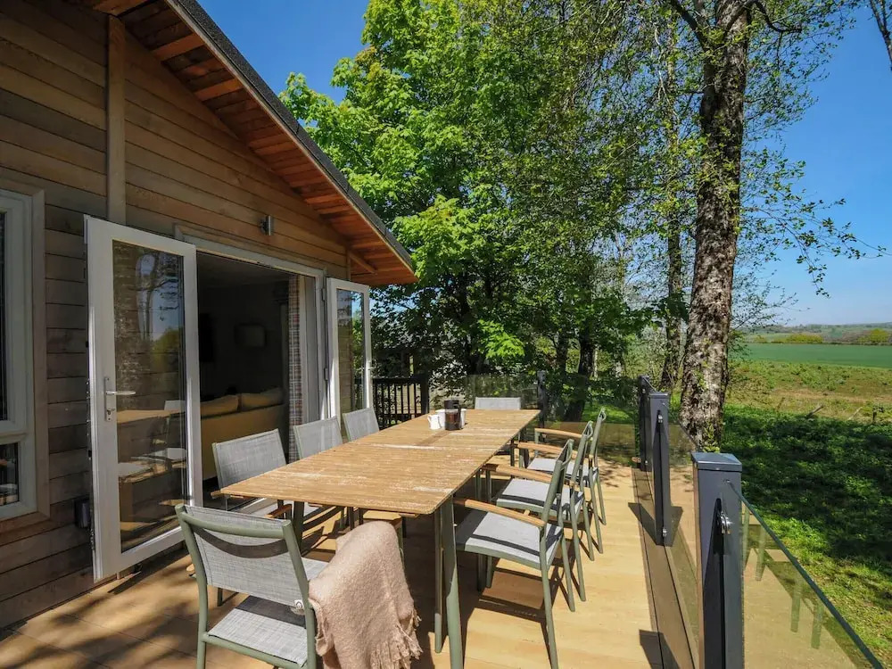 23 Meadow Retreat