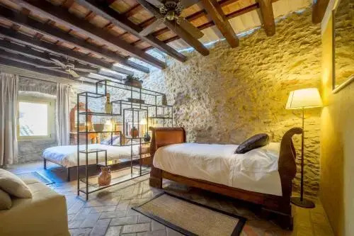 Can Felip Apartments