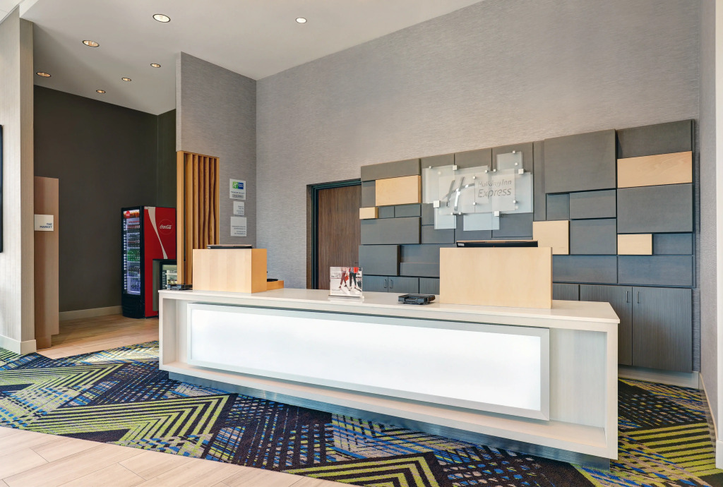 Holiday Inn Express Kingston West by IHG