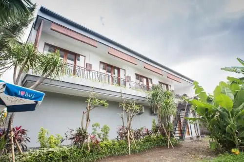 Penelopy Suites Oberoi
