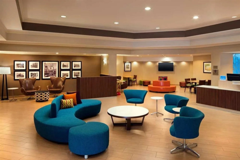 Fairfield by Marriott Anaheim Resort