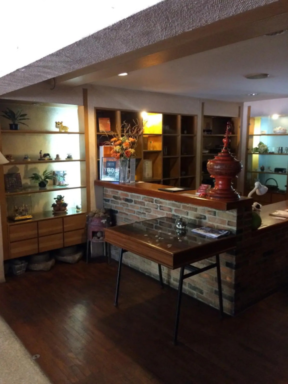 Le Ranong Bistro Hotel