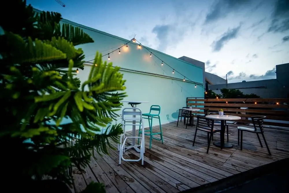 Santurcia Hostel & Bar