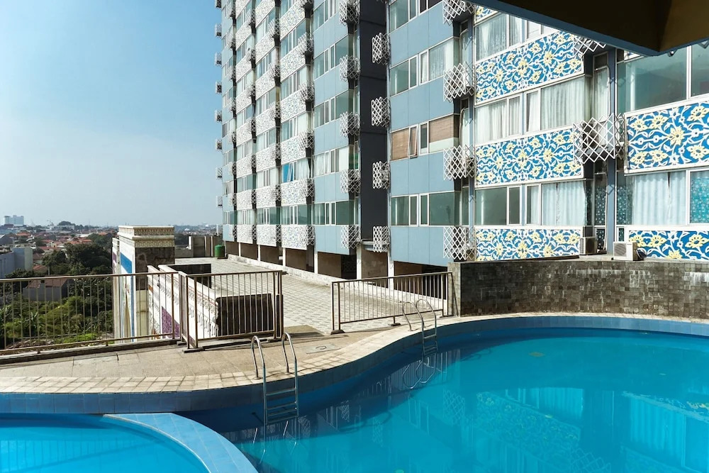 Compact Studio Saladin Mansion Apartment