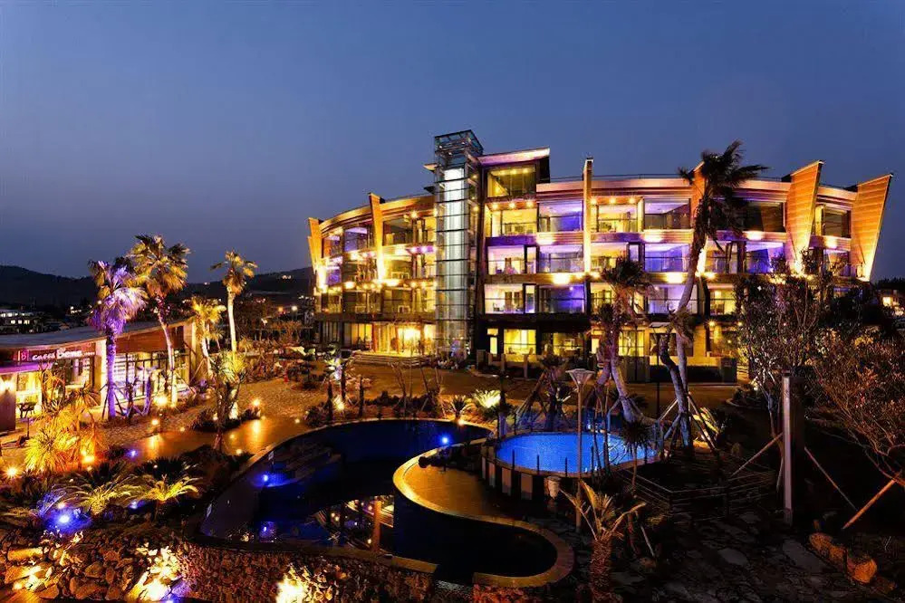 Scarboro Hotel & Exclusive Resort