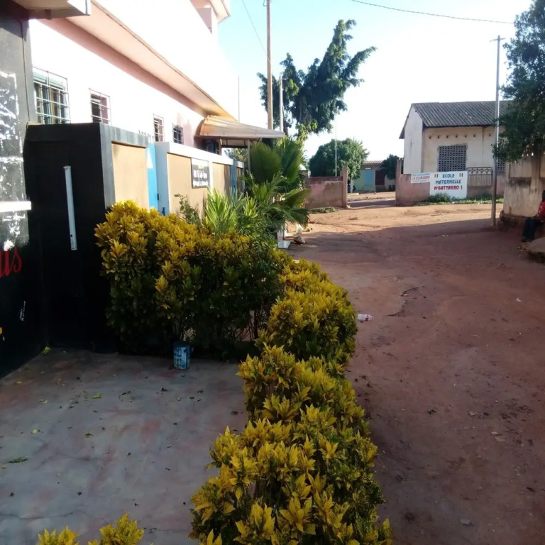 Ti n'tia hotel