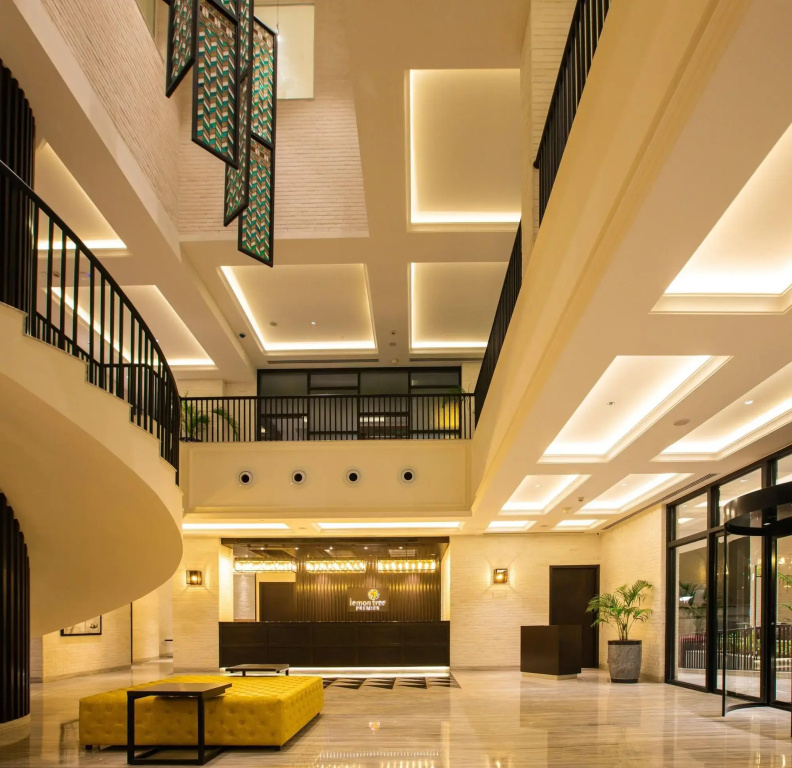 Lemon Tree Premier City Center Pune