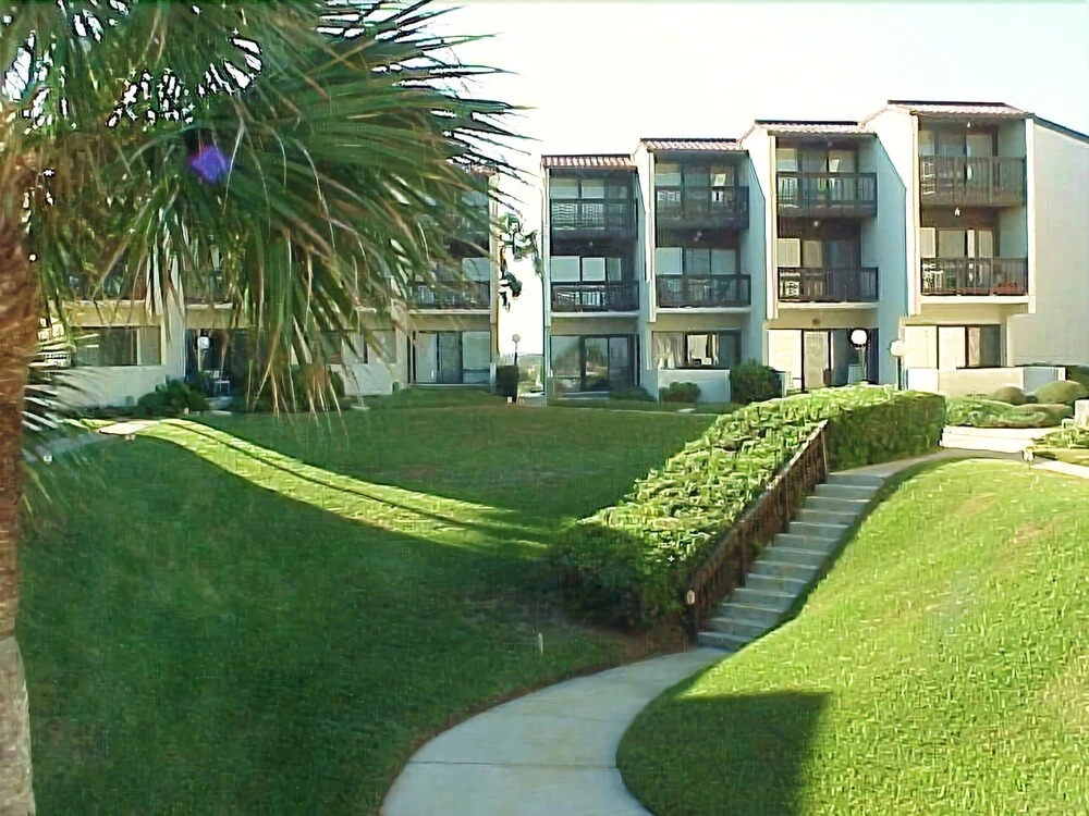 Island House E 225 - Two Bedroom Condo