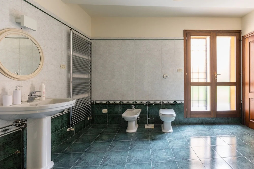Strada Maggiore Apts by Wonderful Italy