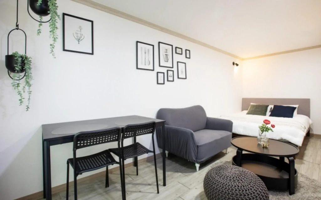 Cheongdo Hotel X