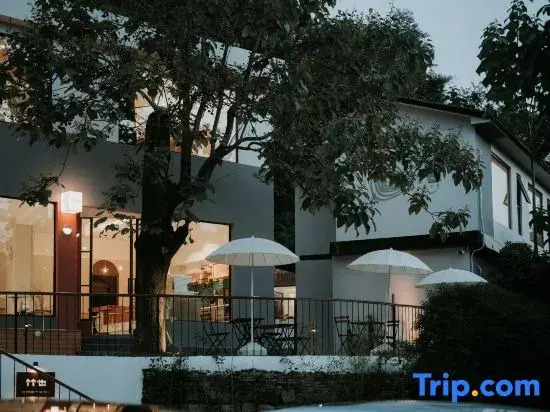 ZhuYe Guesthouse