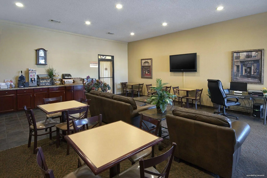 Best Western Taylor Inn