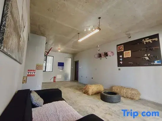 High Dimensions E-Sports Hotel