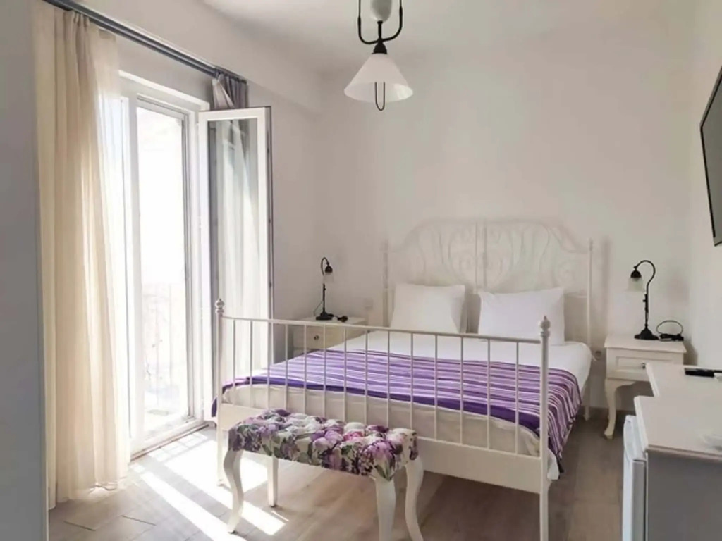 noonbir Alaçatı otel
