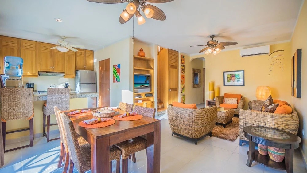 Margaritas 306 2 Bedroom Condo by RedAwning