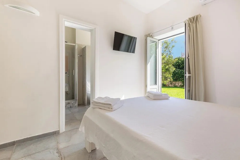 2324 Villa Milhouse by Perle di Puglia