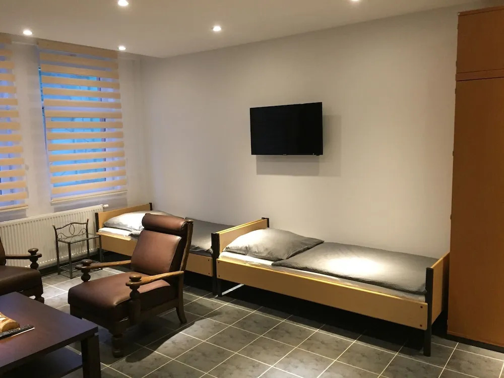 AKS Apartements