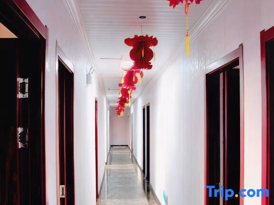 Lvliang Wangjianghong Express Hotel