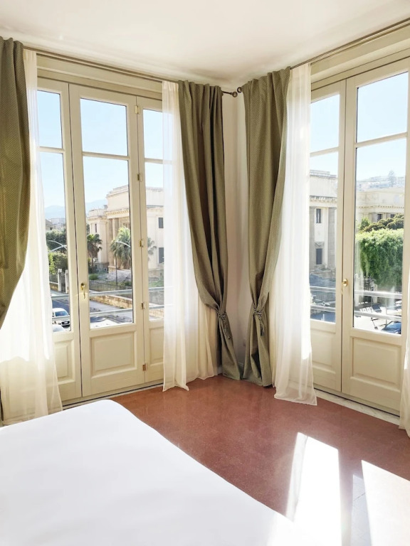 ISOLA - Smart Accomodation