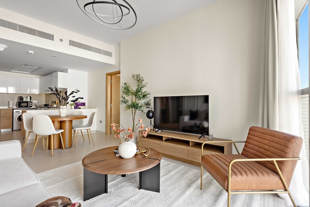 Silkhaus Lavish 3bdr Stay in Radiant Boulevard