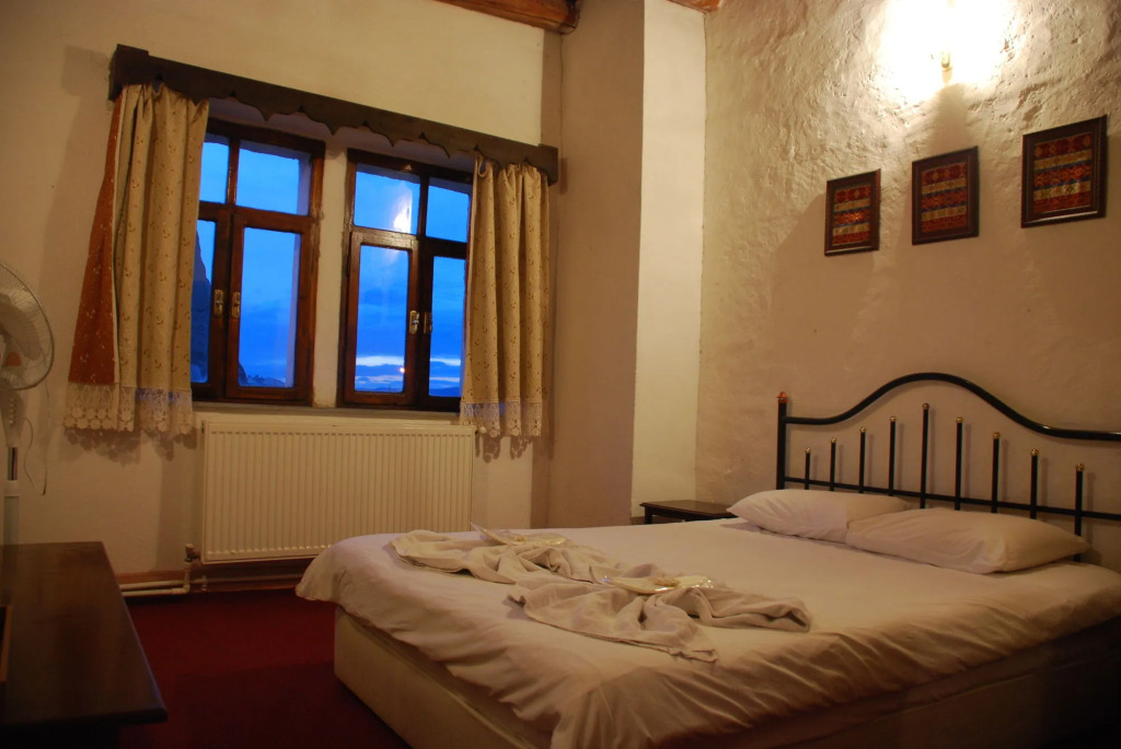 Yasins Place Cave Hotel