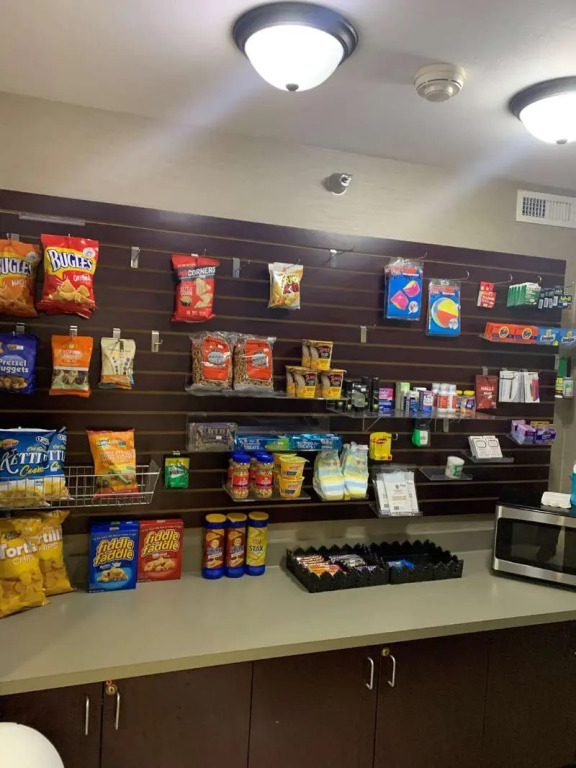 Best Western Watertown Inn & Suites