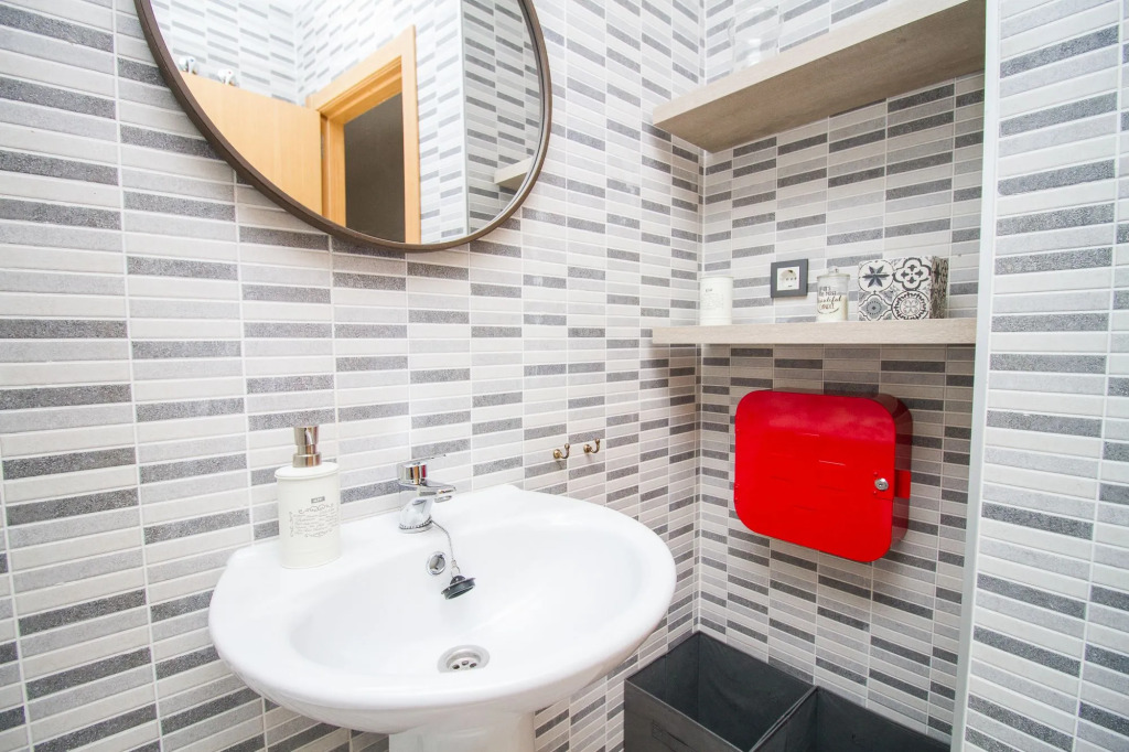 Charming Studio Refino
