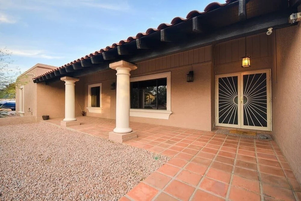 Tidy & Spotless Huge Paradise House - Private Pool & BBQ