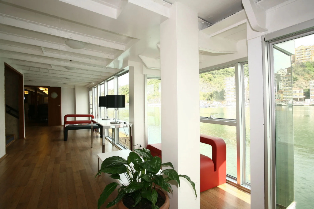 Otantik Gemi Hotel