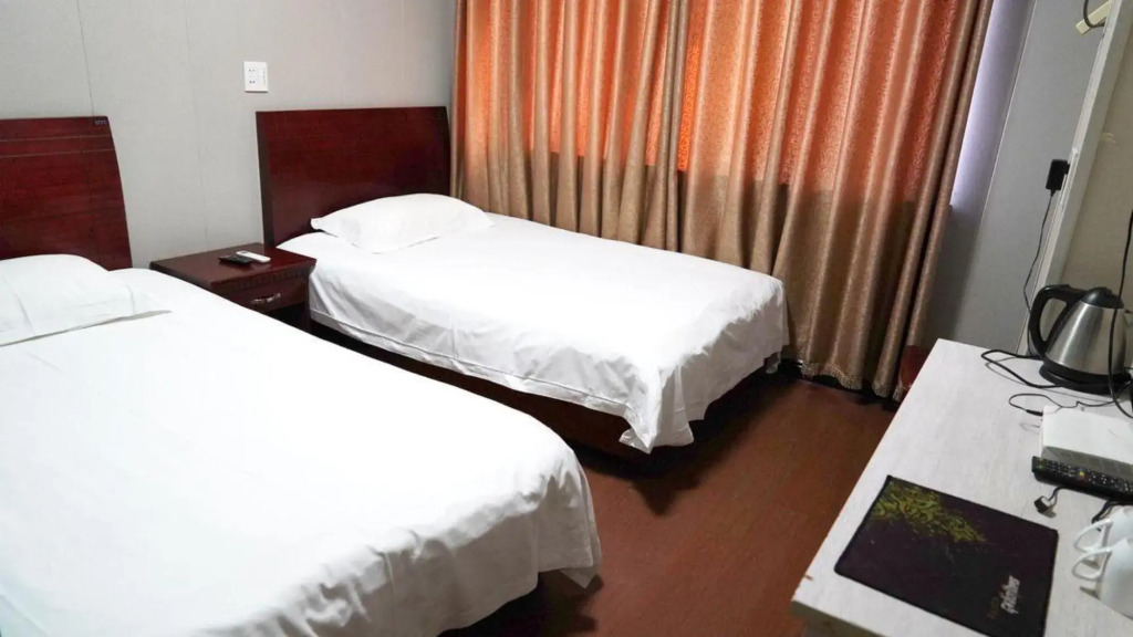 Jiulong Hotel