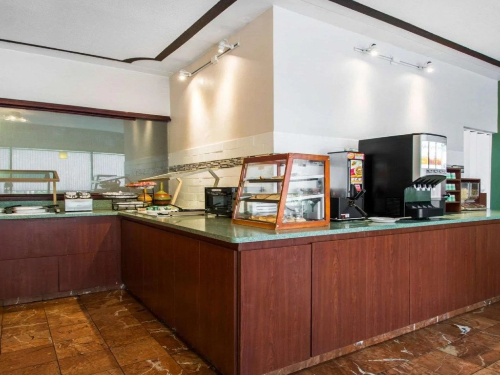 Quality Inn & Suites Tallahassee