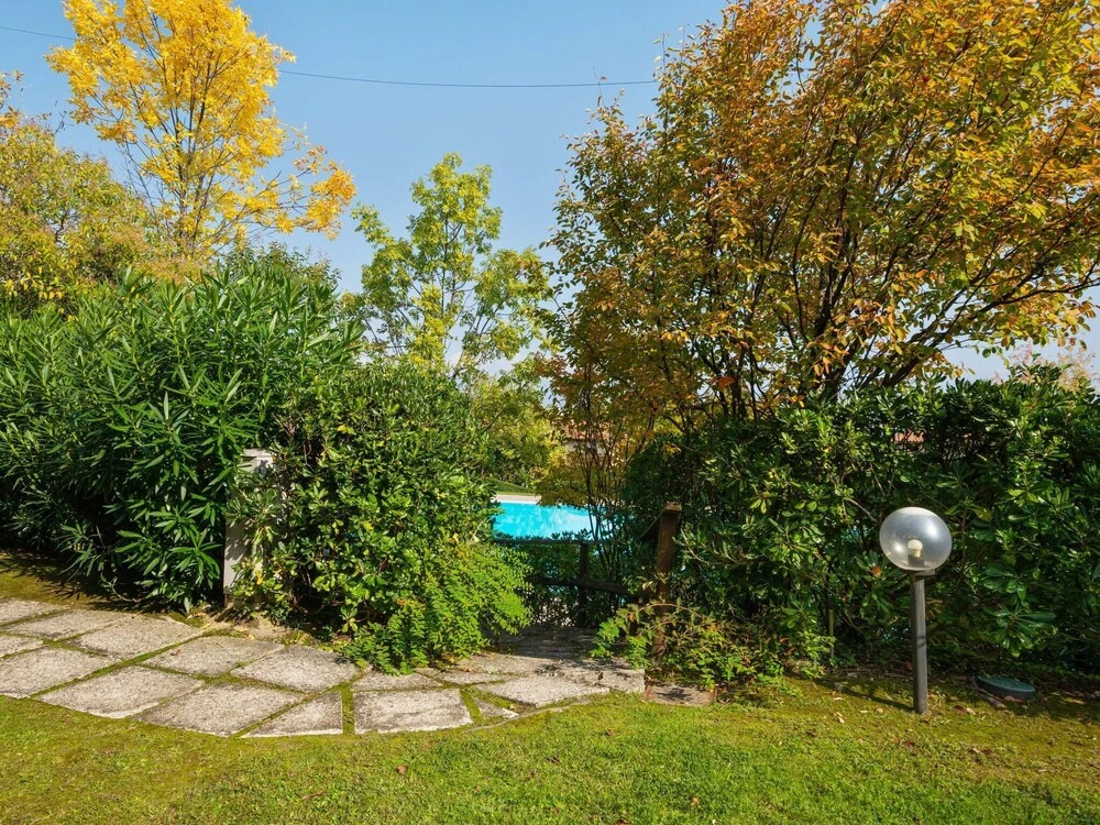 Luxurious Holiday Home in Lombardy With Shared Pool