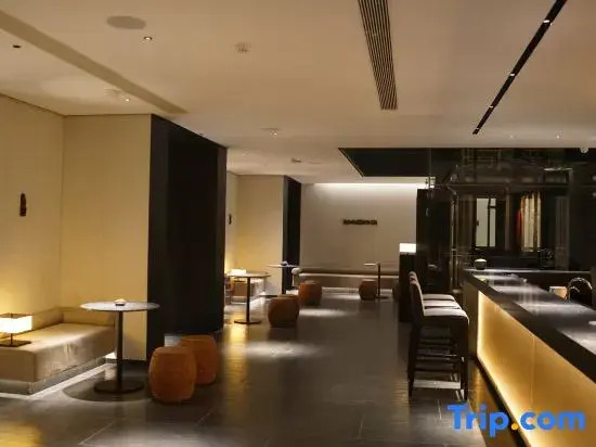 GET IT NOW HOTEL (Xi'an Bell and Drum Tower Yongningmen Metro Station)