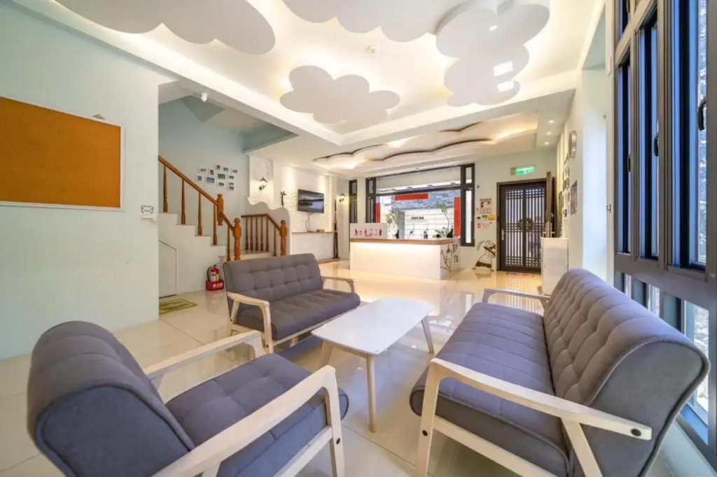 Jinqiao B&B