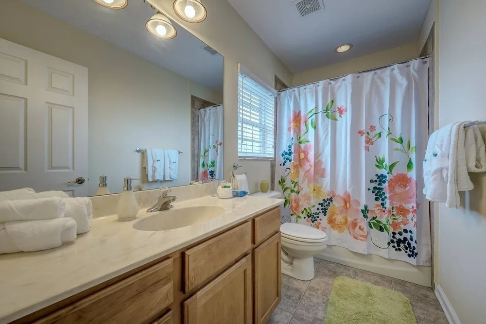 Beach Serenity 2 - Private Condo With Ocean Views