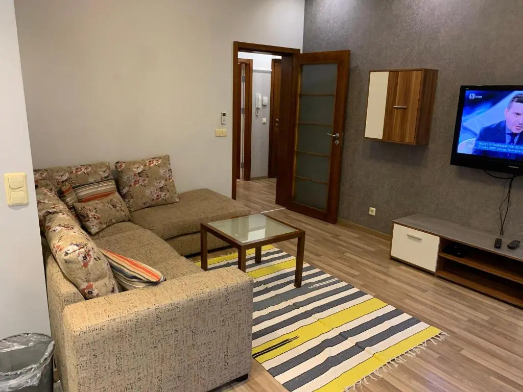 Grey central apartment