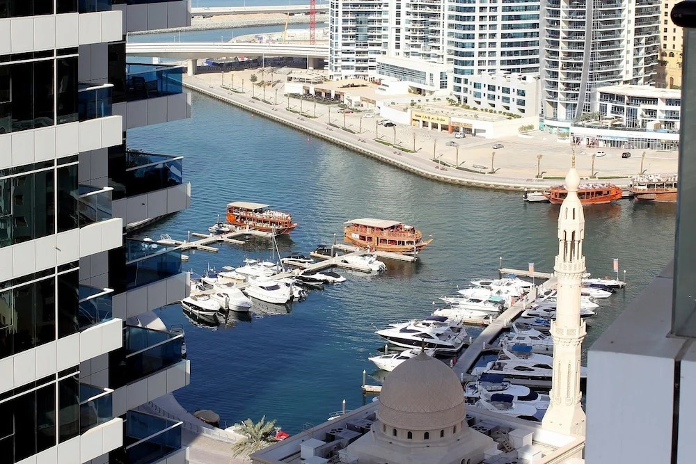New Arabian Holiday Homes - Escan Tower