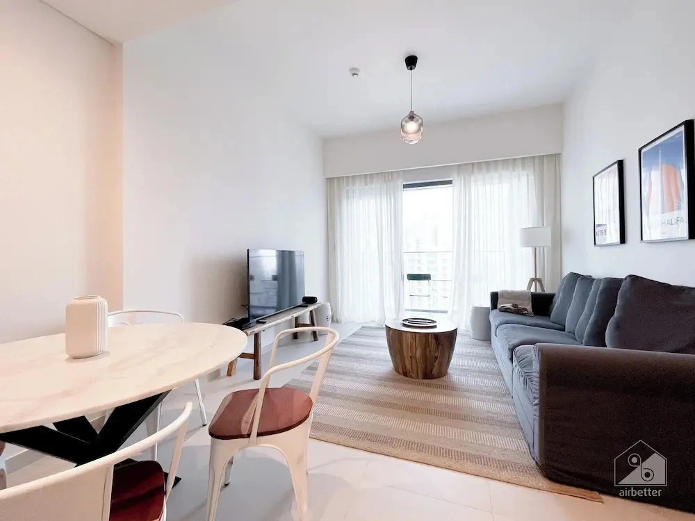 Luxury Burj Royale Modern Apt city view Balcony