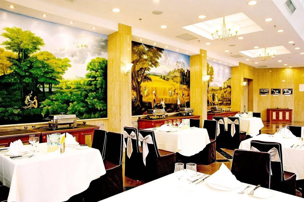 Enshi Asian Hotel
