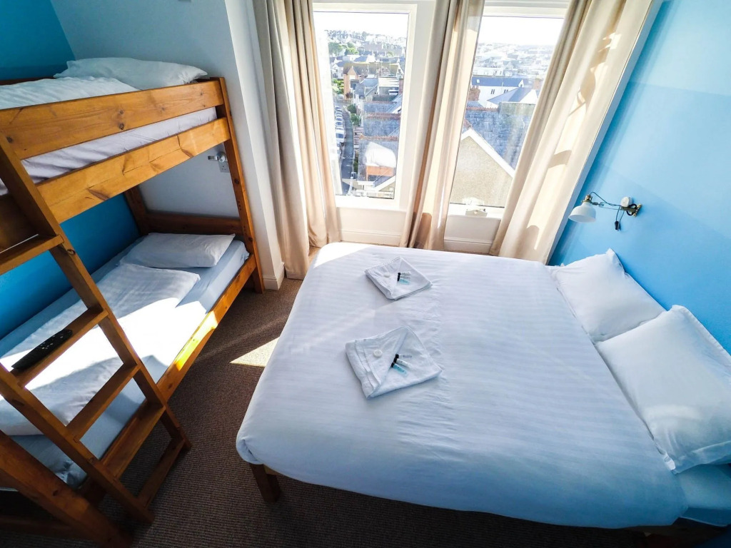 Reef Lodge