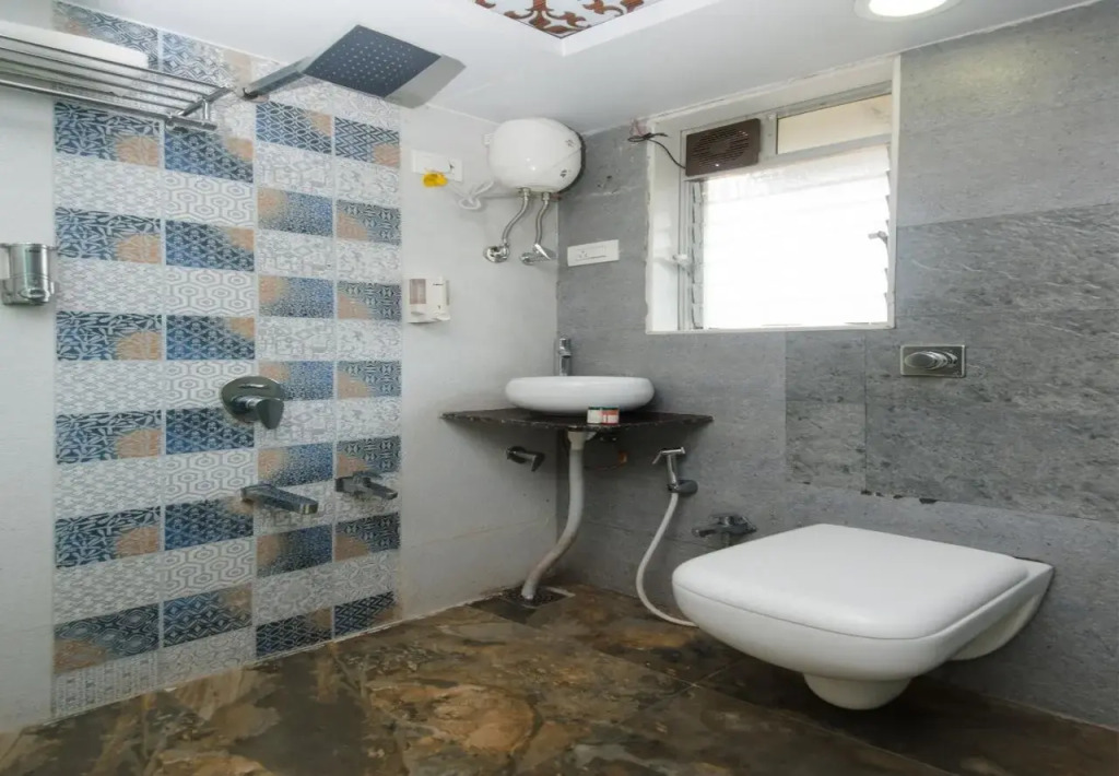 Blue Bell Residency by OYO Rooms