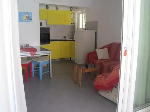 Apartment BAS